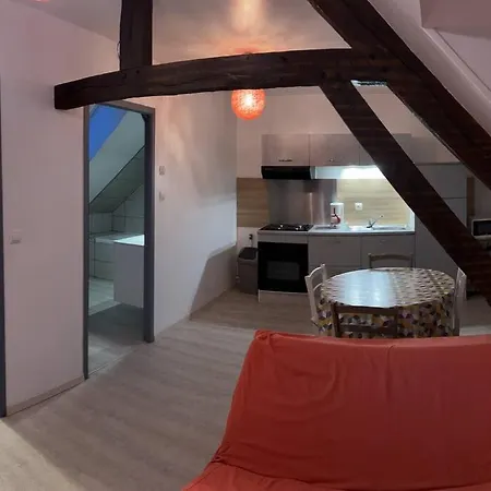 Studio Bourg L'abbe Apartamento